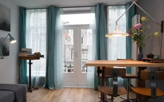 Haarlemmerdijk bnb
