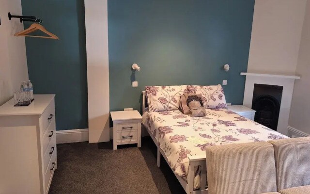 Room-comfortable Spacious Double Ensuite