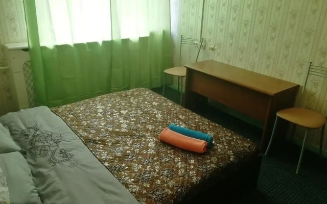 Hostel Your House