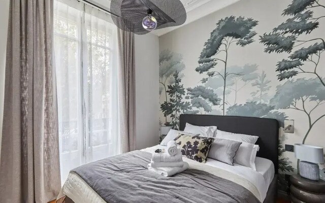 Superb New 1 Bedroom Flat Notre Dame de Paris