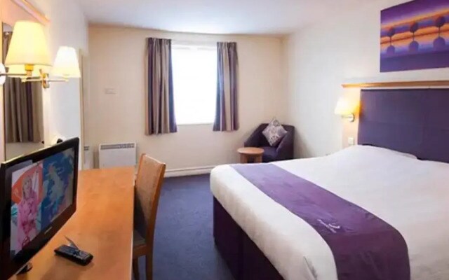 Premier Inn Warrington (a49/m62,j9)