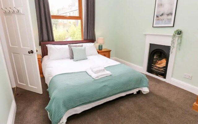 The Old Post Office - Pet Friendly Group Stays in Holmfirth