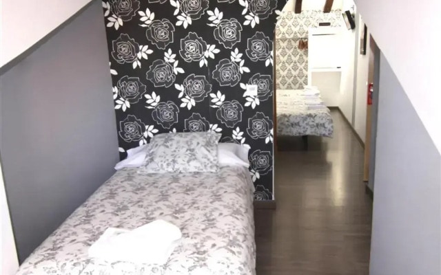 Hostal Abril
