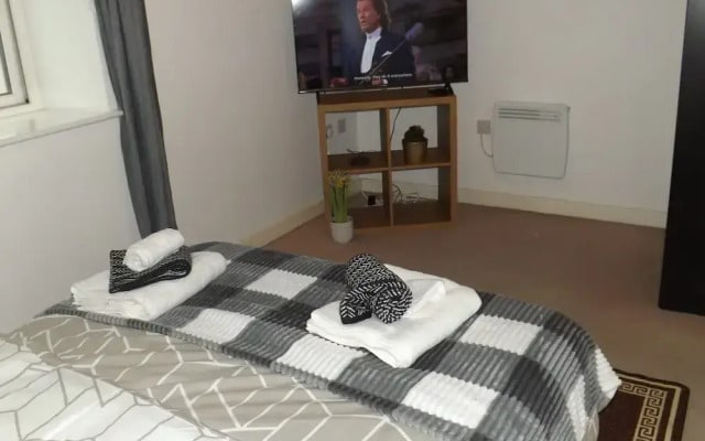 Charming 1-bed Apartment in Barking