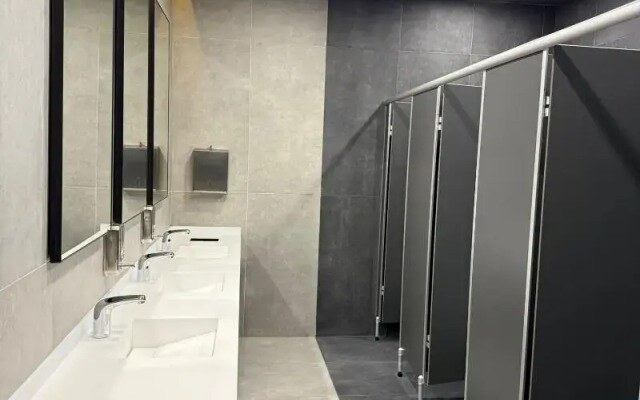 H-mak Ai̇rport Otel