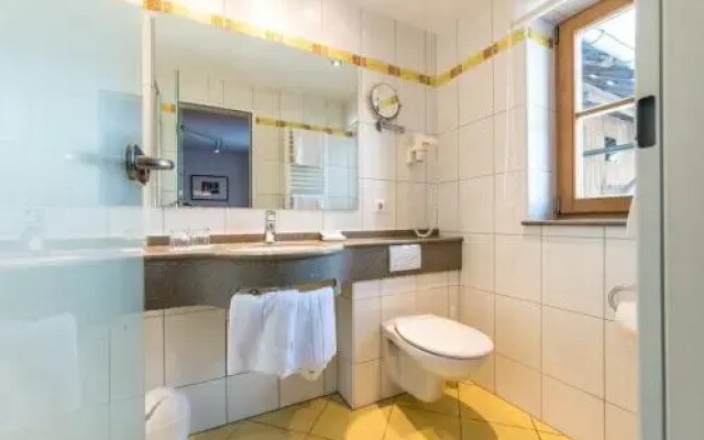Metzgerei Gasthof Oberhauser - Hotel zur Post