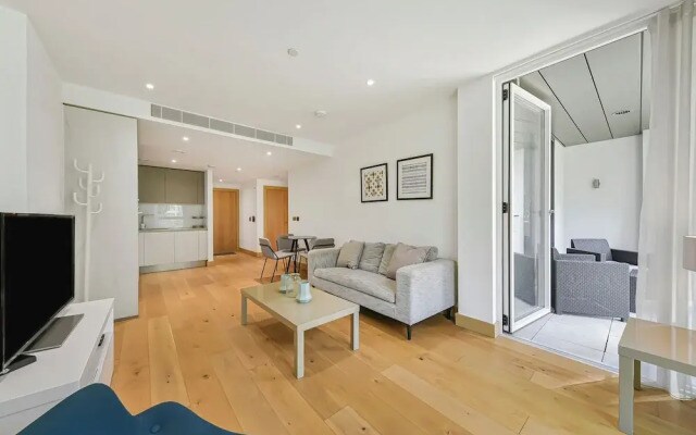 Paddington Ex LUX Flats