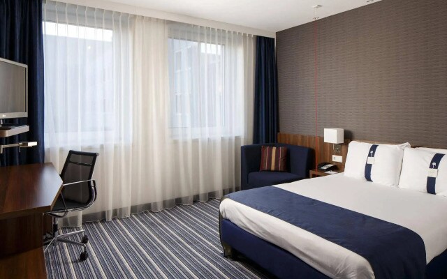 Holiday Inn Express Amsterdam - Arena Towers by IHG