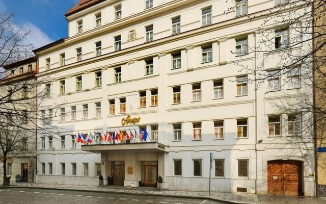 hotelImage