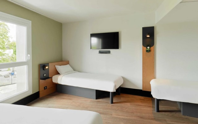 B&B HOTEL Paris Romainville Noisy-le-Sec