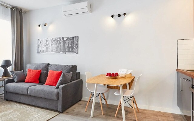 UD - MA31 Suite with terrace (1BR) 3A - MID TERMS RENTALS