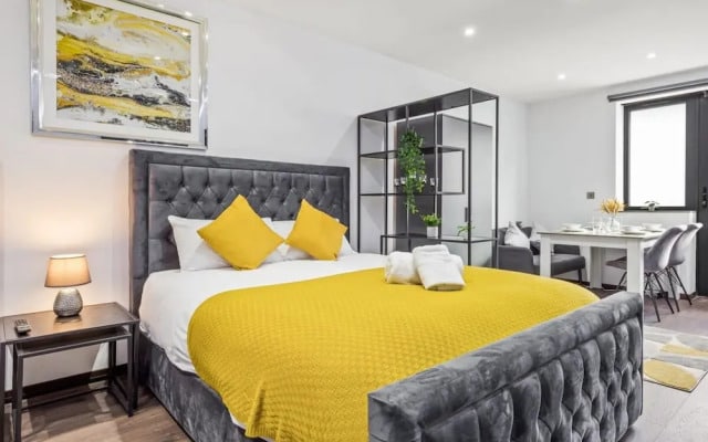 Luxury Studio Suite Near Euston Central London