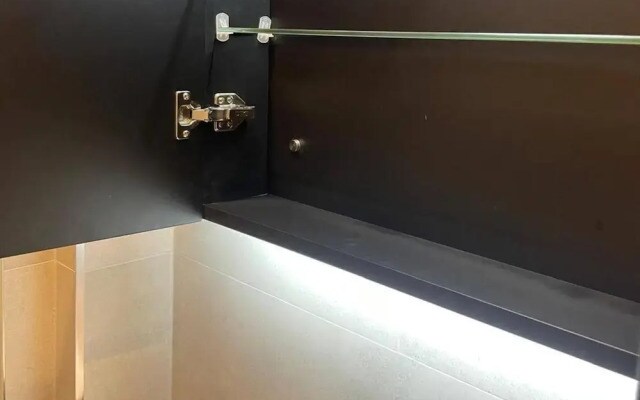 Nw119sg-modernapt-2guests-2br-1minhighstreet