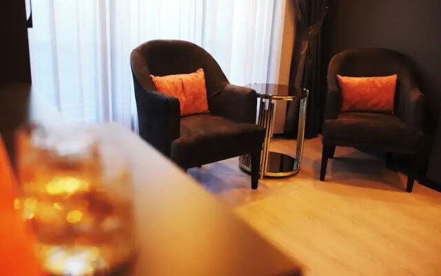 Oneday Suit Hotel
