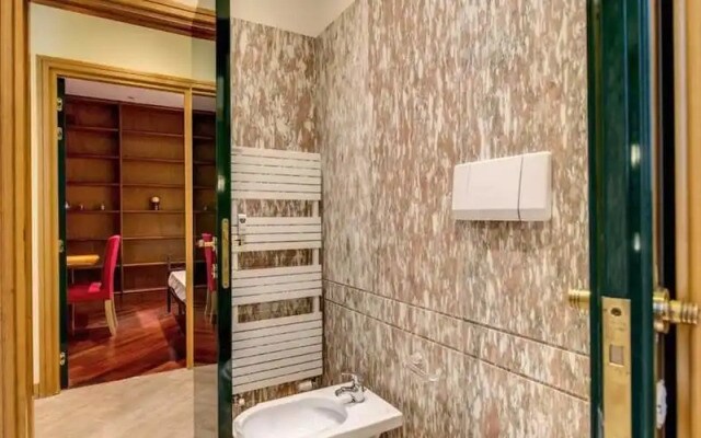 Elegant 2 bedrooms Campo dei Fiori