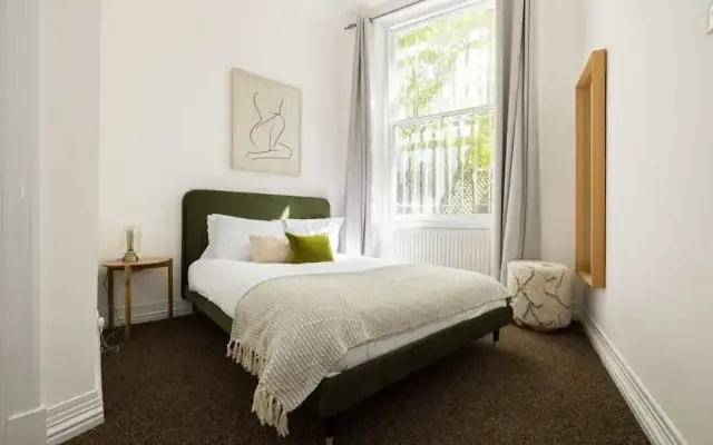 Spacious Apartment With Office Rear Terrace