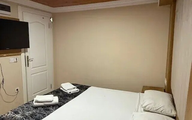 Hotel Qden