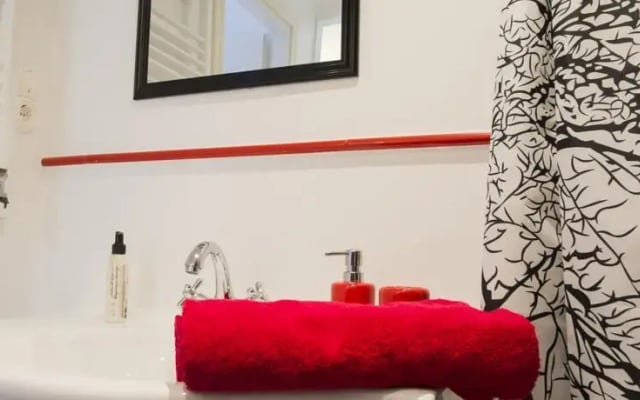 Rose Apartment