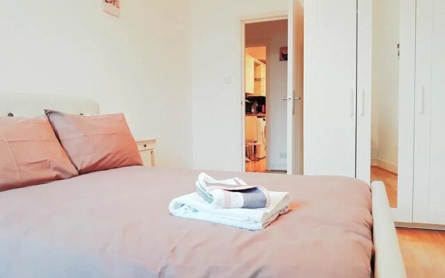 Highbury & Islington Hub Apartments