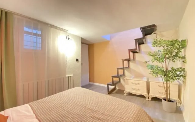 Refreshing Duplex Flat With Jacuzzi in Sisli