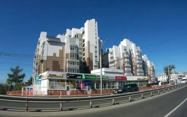 Premium on Baikalskaya 126/4