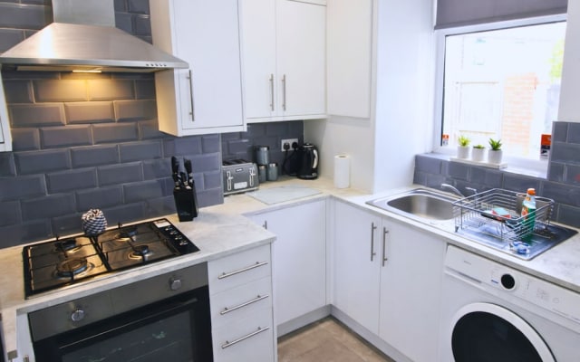 Pitchside Quarters sleeps 7
