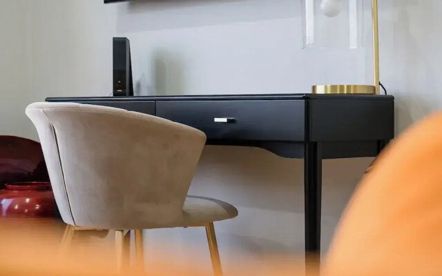 Avari Apartments - Princeton Collection