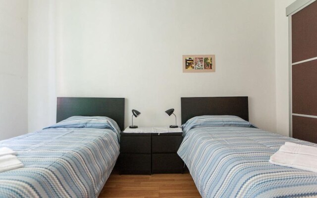 Santini House