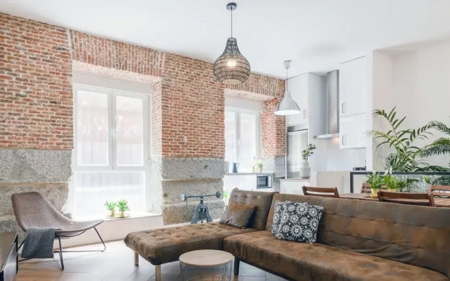Charming La Latina Green