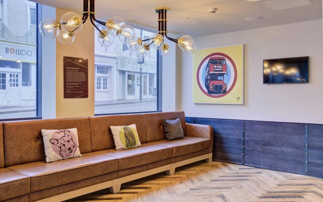 hub by Premier Inn London Earl's Court (West Brompton)