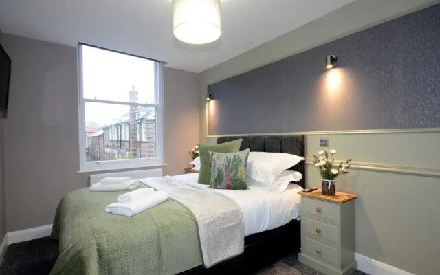 Priory Street Apartment 3