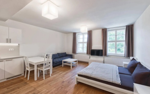 Theresian Apartment
