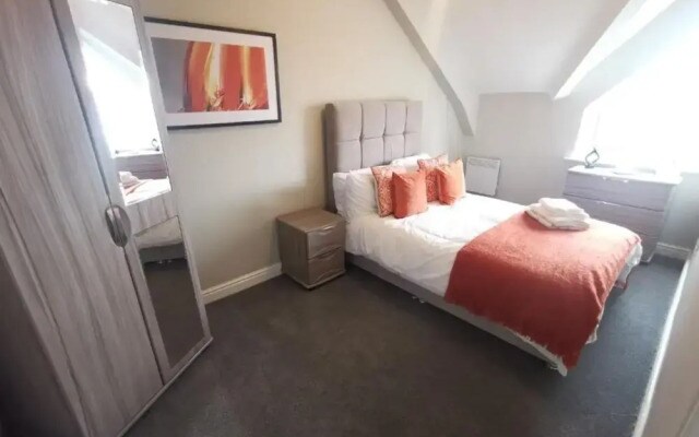 CR Mersey View 1 Bedroom Apartment