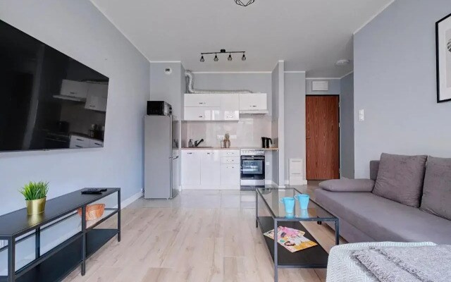 2Br Apt Strzelecka 24 with balcony