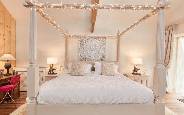 Love Nest