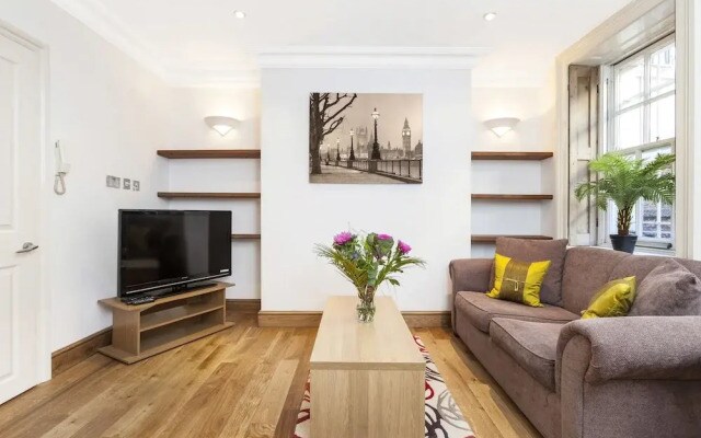 Club Living - Hyde Park & Paddington Apartments