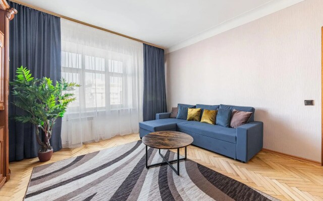 ApartLux (АпартЛюкс) на Зубовском