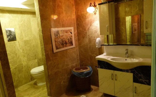 Old City Esma Hostel