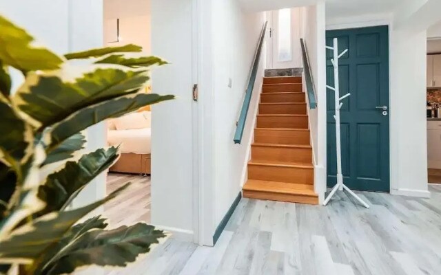 Sale 2-bedroom Apt - Sleeps 5 - Free Parking