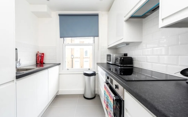 Gorgeous Apartment by Hyde Park SS4