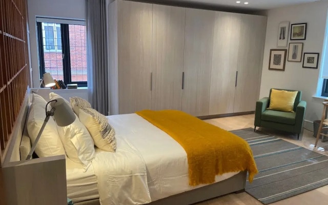 Luxury Suite in Cadogan Square III