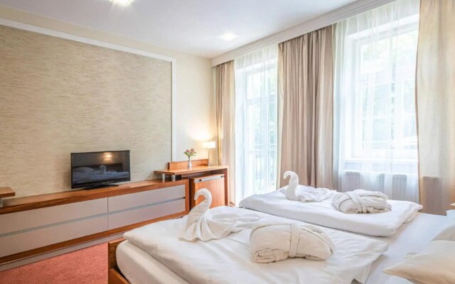 Hotel Reza