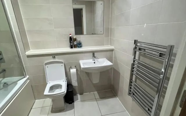 1 Bed Apartment Sleeps 2 With Wi-fi