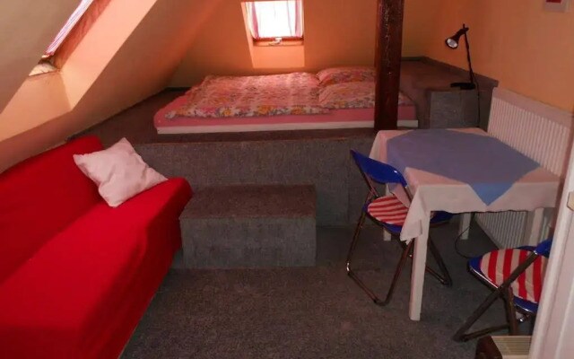 Guest House DD