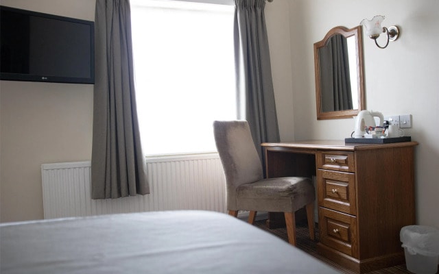 Lion Hotel