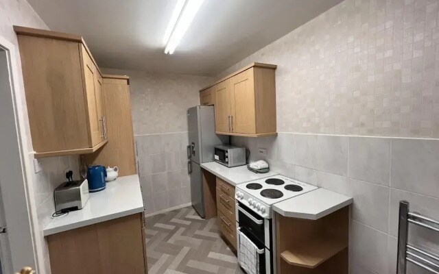 Kingbeds/liverpoolcity/freep/wm/fastwifi