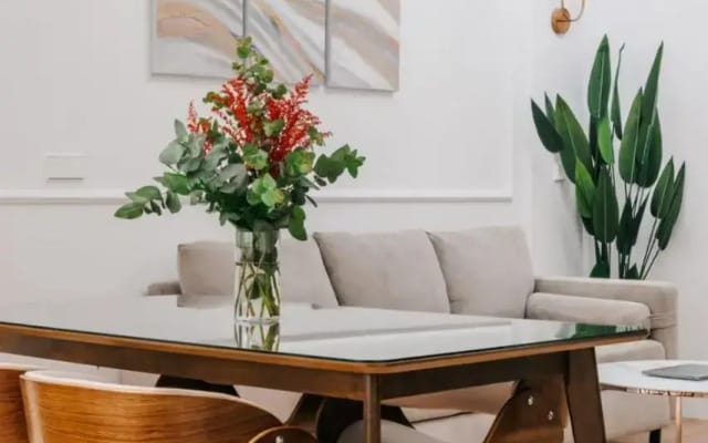 Stunning & Bright 2BD 2BTH – CITY CENTER -GRAN VIA