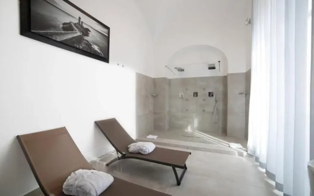 Bespoke Luxury Suites and Apartments