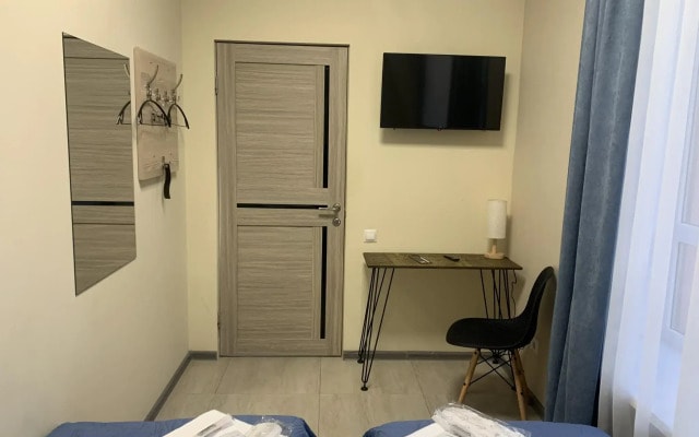 Three Rooms (Три румс)