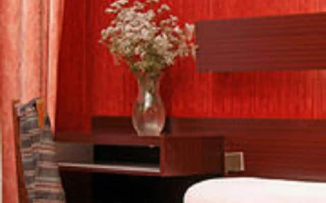 Lala Hotel
